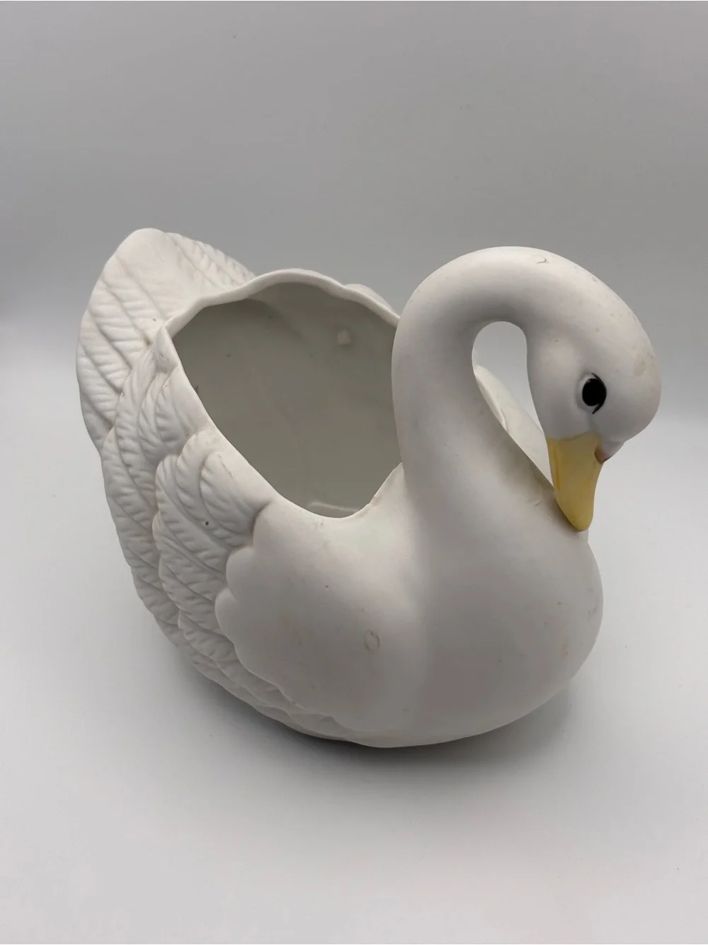 Vintage Homco Ceramic Swan Planter with Hand-Painted Details, Model 1402
